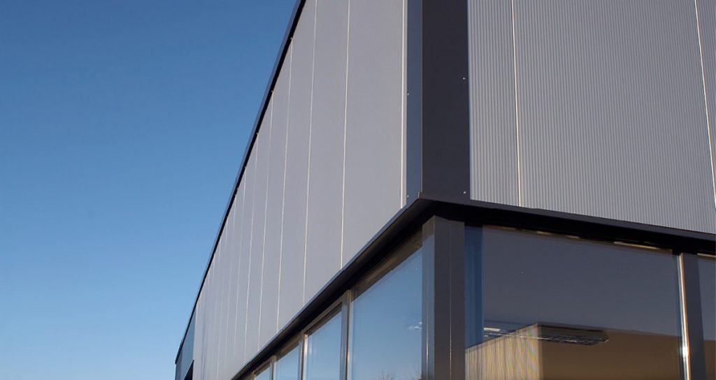 Lagerhalle und Produktionshalle mit Büroeinbau in Hückeswagen