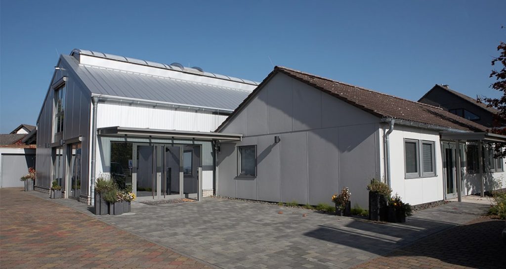 Werkstatthalle mit Büro in Marburg